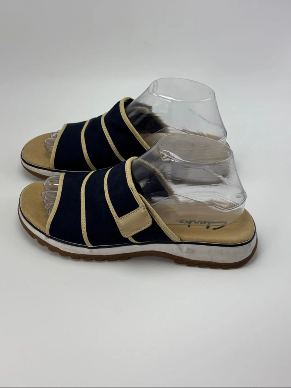 Clarks Navy Taupe Hyannis Slide Sandal‎ - size 8